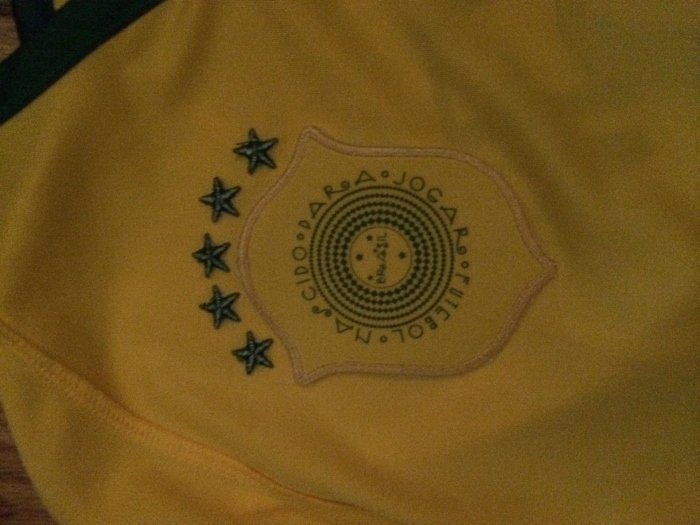 Brazil crest inside reverse