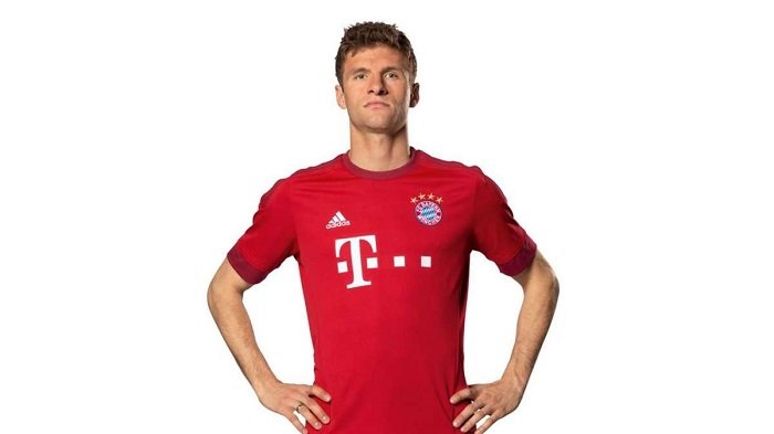 Bayern Munich home jersey 15/16