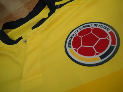 Colombia soccer jersey crest