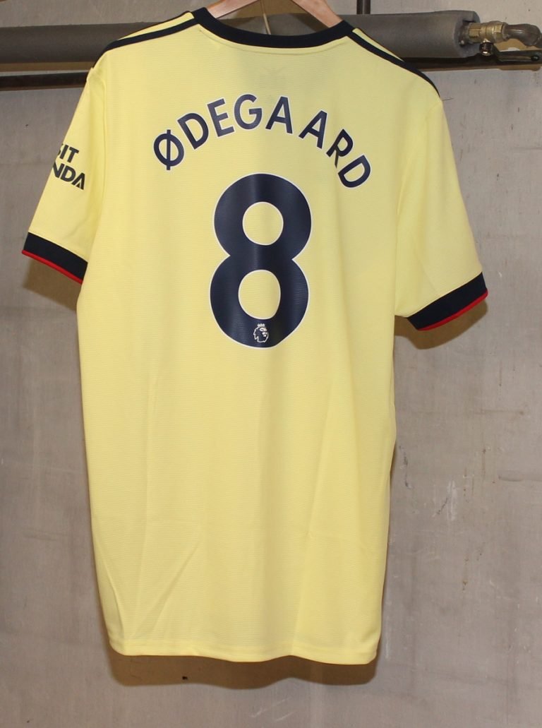 Arsenal 21/22 away kit – Odegaard 8 – IDFD blog